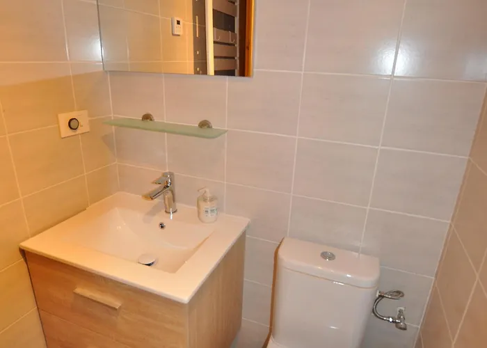 2 Pers. A Avec Vue Montagnes, Parking - Fr-1-517-59 Apartman